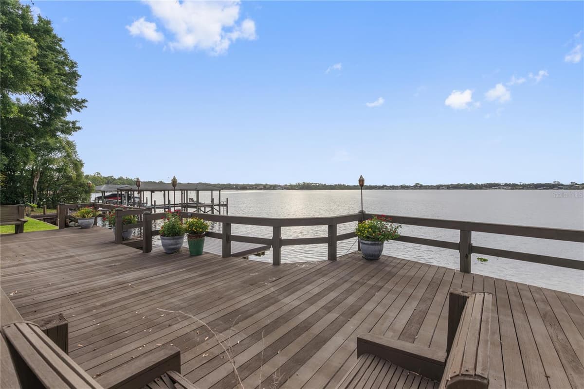 2201 COVE COURT — photo 44 of 50