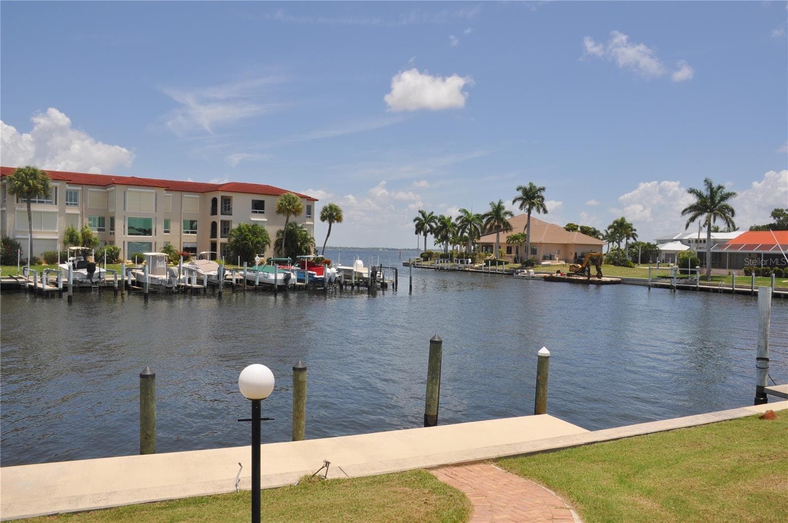 2750 AQUA COURT — photo 5 of 6