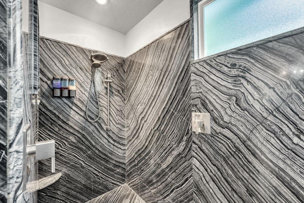 15424 OSPREY GLEN DRIVE — photo 25 of 45