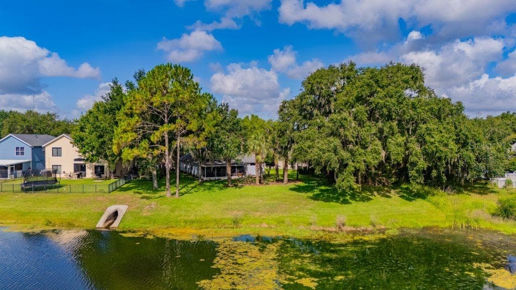 15424 OSPREY GLEN DRIVE — photo 36 of 45