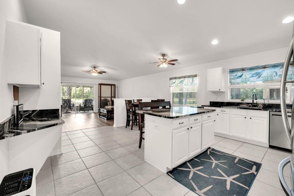 15424 OSPREY GLEN DRIVE — photo 13 of 45