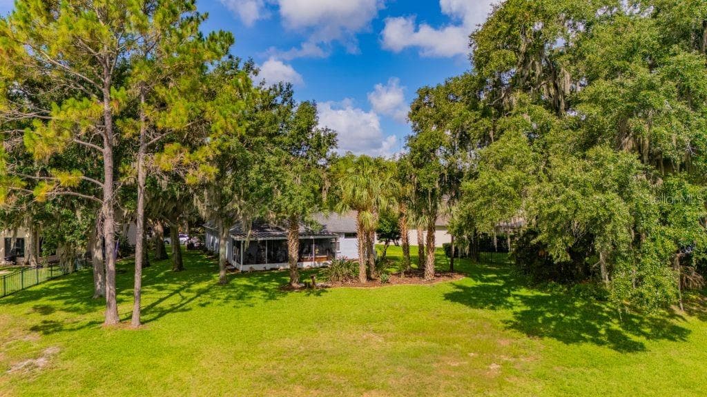 15424 OSPREY GLEN DRIVE — photo 35 of 45