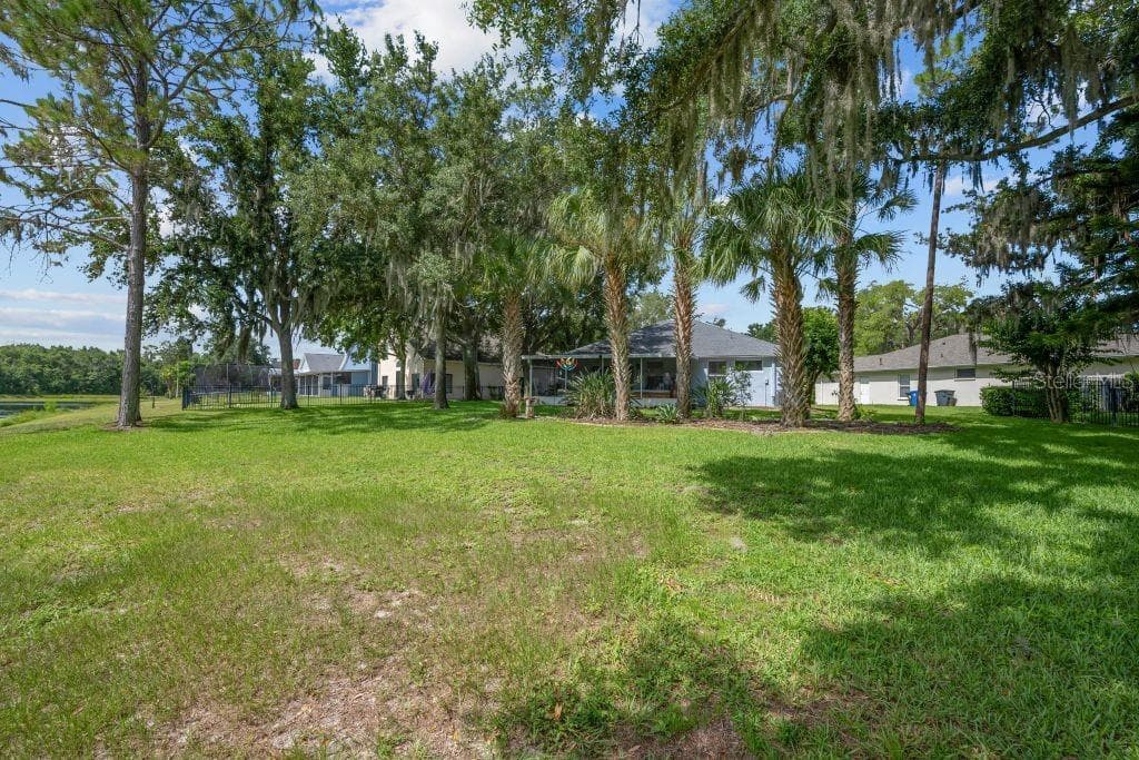 15424 OSPREY GLEN DRIVE — photo 43 of 45