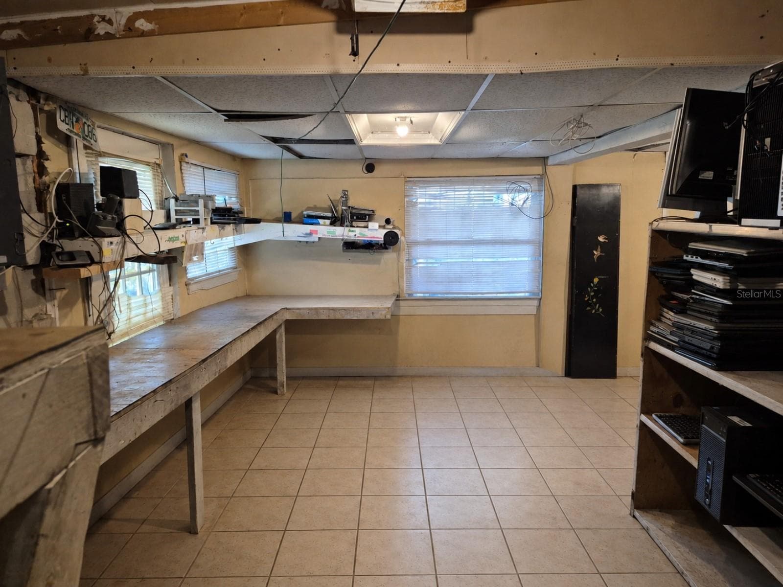 4007 FLAMINGO DRIVE — photo 13 of 16