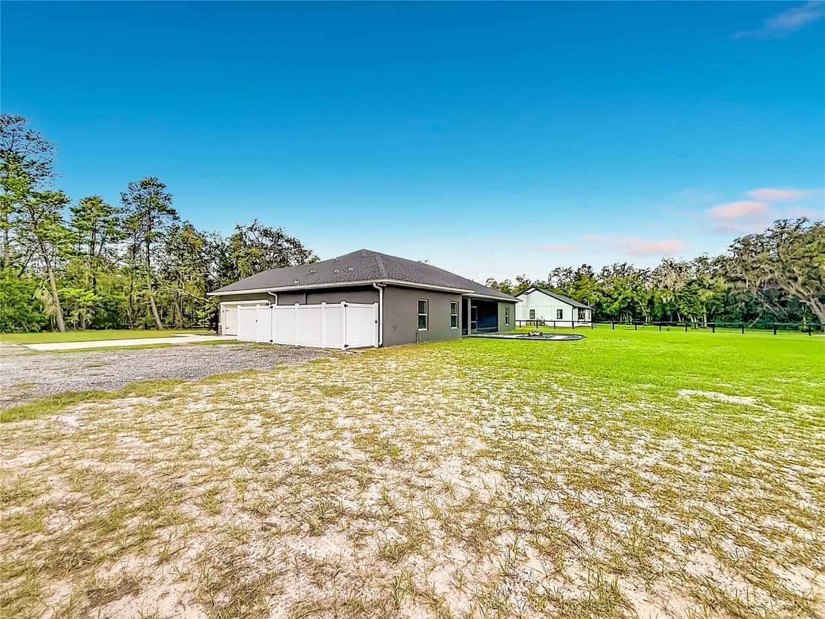44524 CROSS COUNTRY BOULEVARD — photo 48 of 59