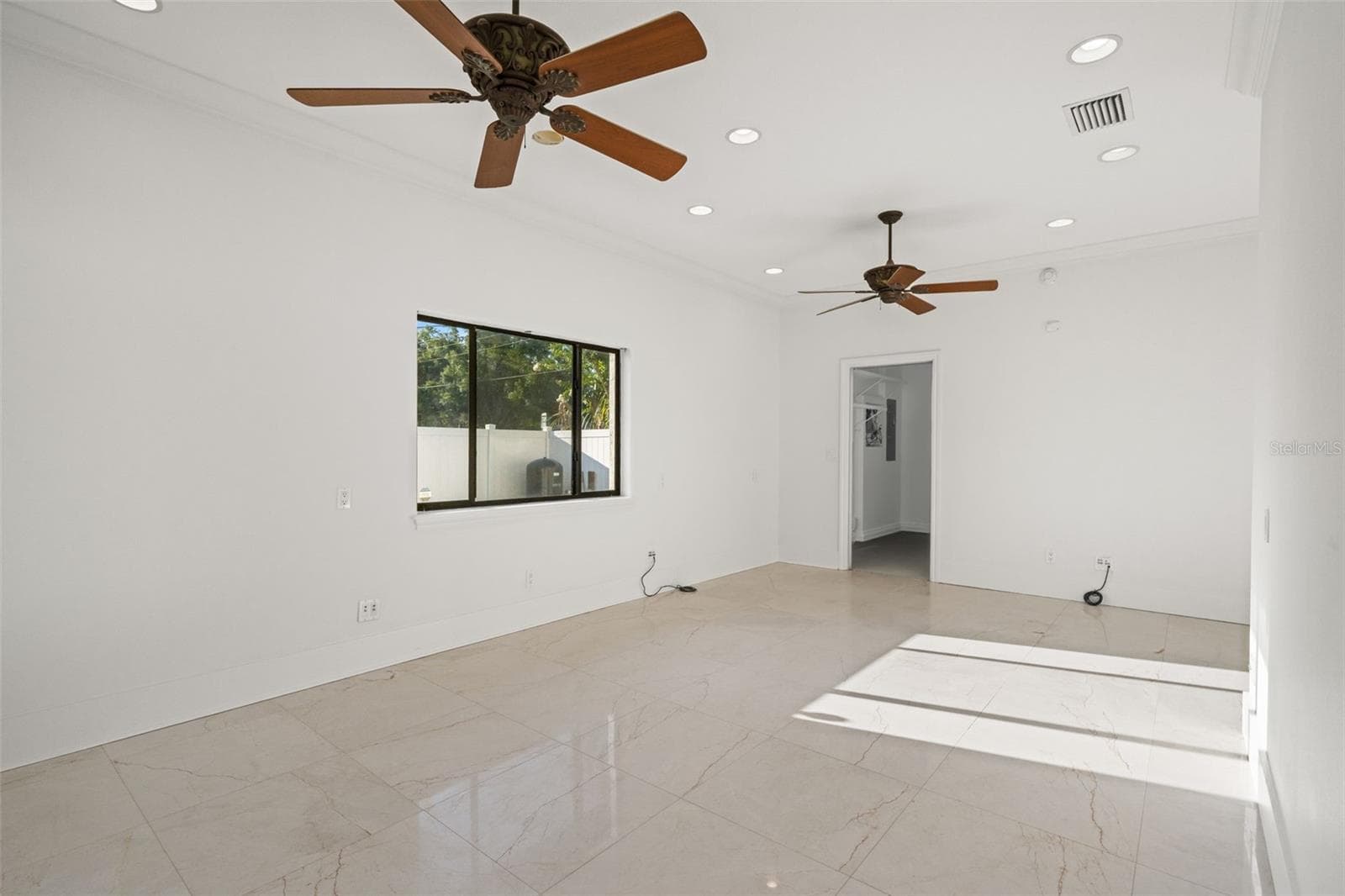2521 LAKE ELLEN DRIVE — photo 34 of 55