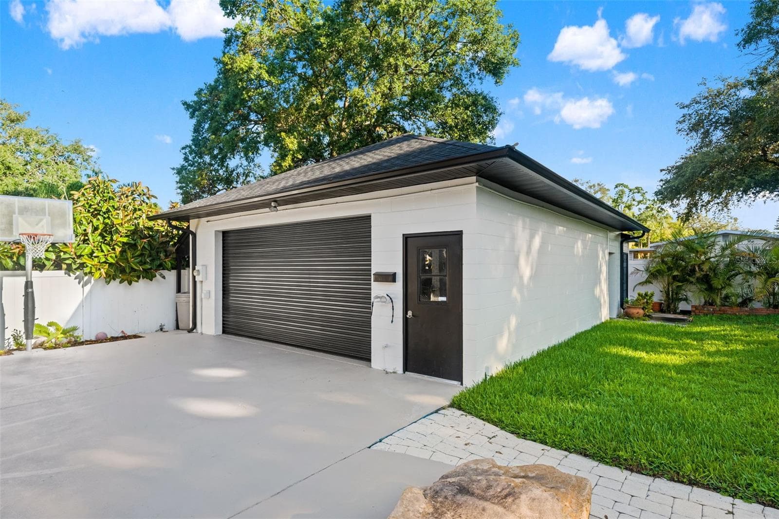 2521 LAKE ELLEN DRIVE — photo 46 of 55