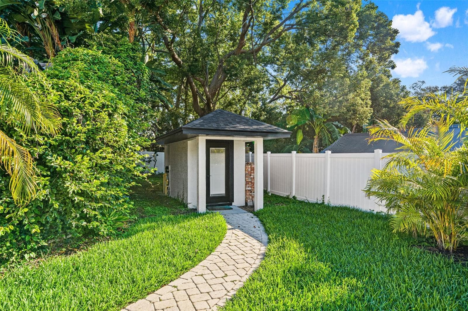 2521 LAKE ELLEN DRIVE — photo 49 of 55
