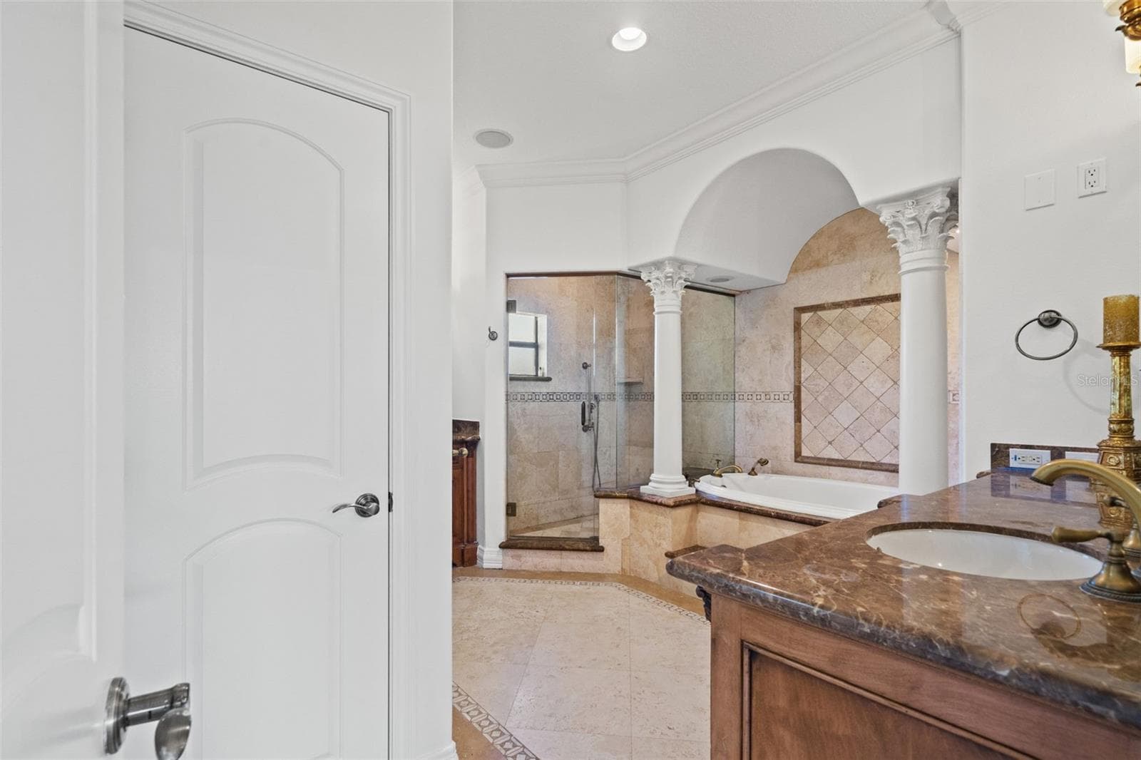 2521 LAKE ELLEN DRIVE — photo 25 of 55