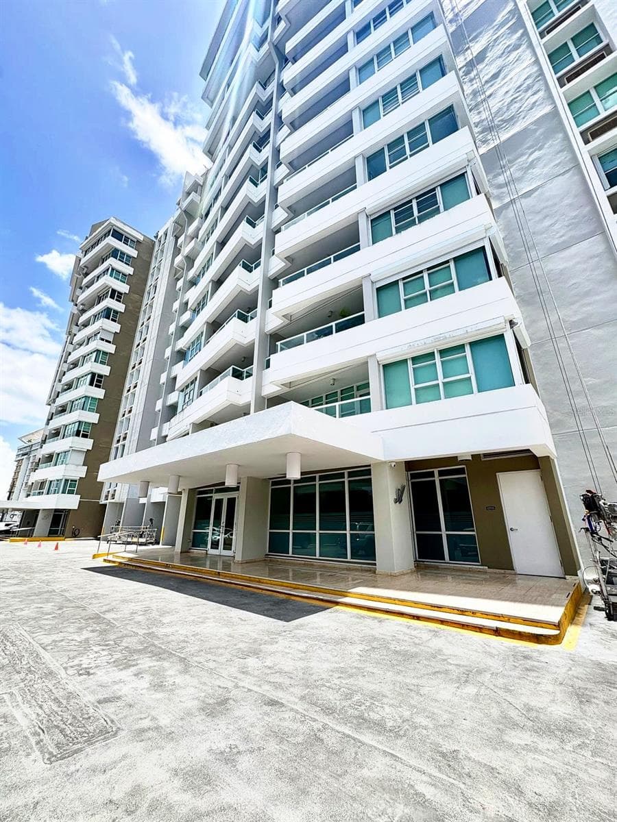 Carretera 833 PLAZA DEL PRADO — photo 16 of 83