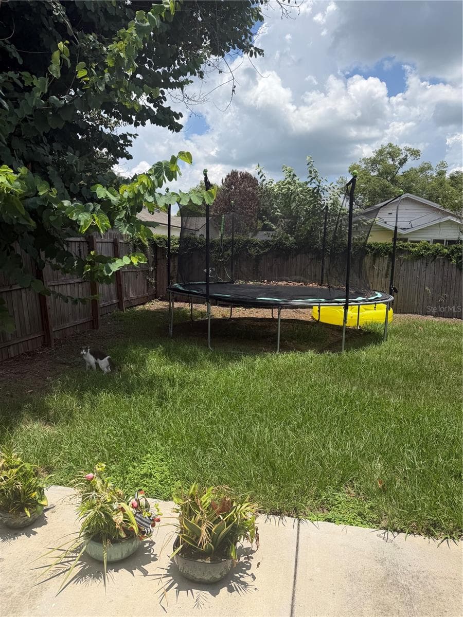 350 8TH AVENUE — photo 14 of 15