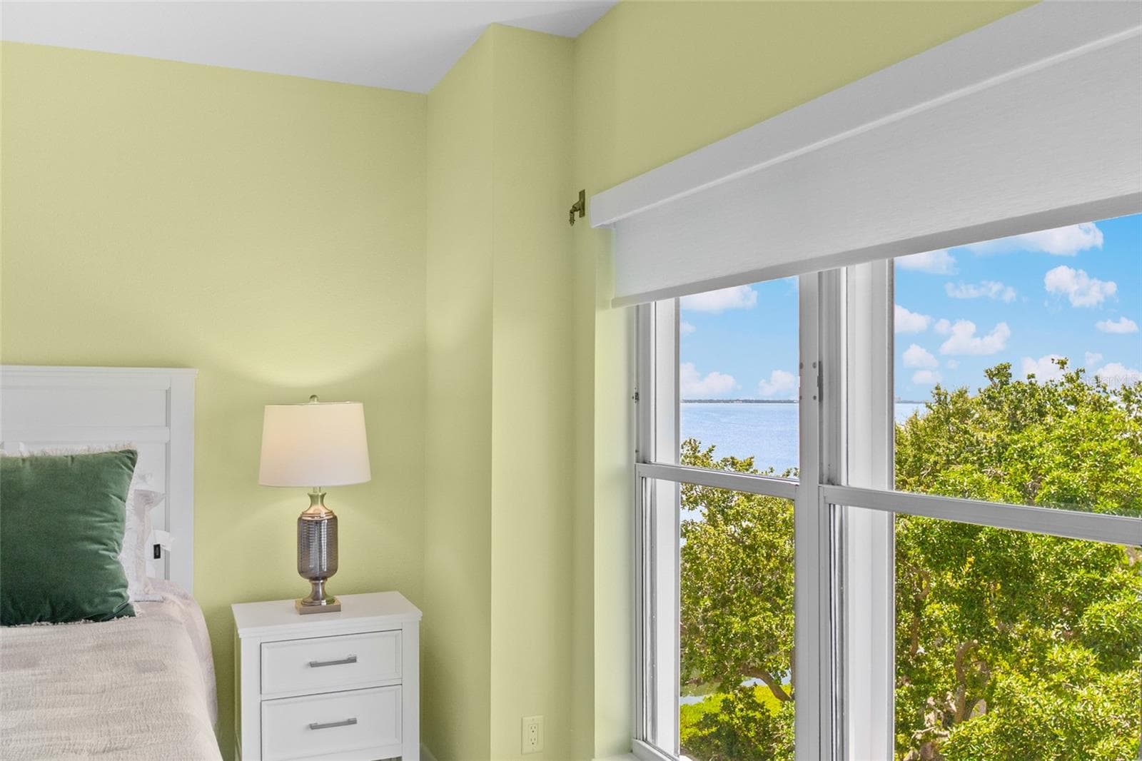 2450 HARBOURSIDE DRIVE — photo 40 of 59