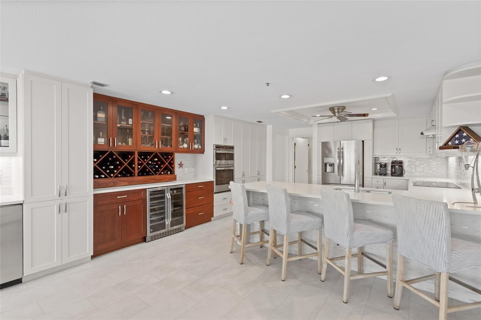 2450 HARBOURSIDE DRIVE — photo 19 of 59