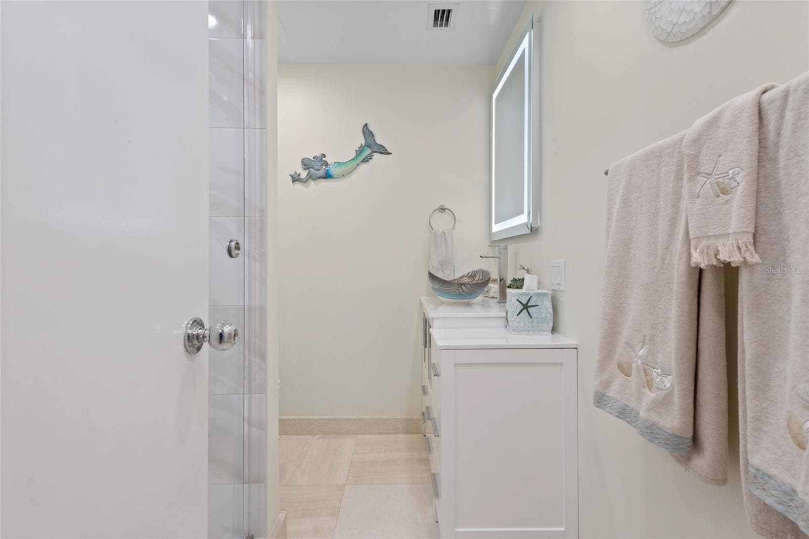 2450 HARBOURSIDE DRIVE — photo 42 of 59