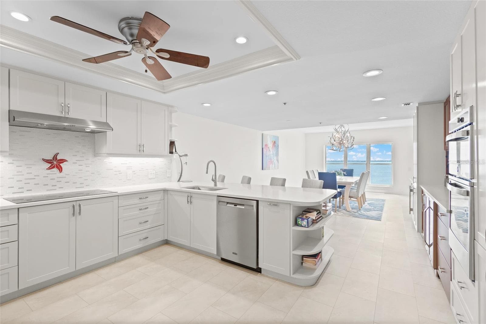 2450 HARBOURSIDE DRIVE — photo 14 of 59