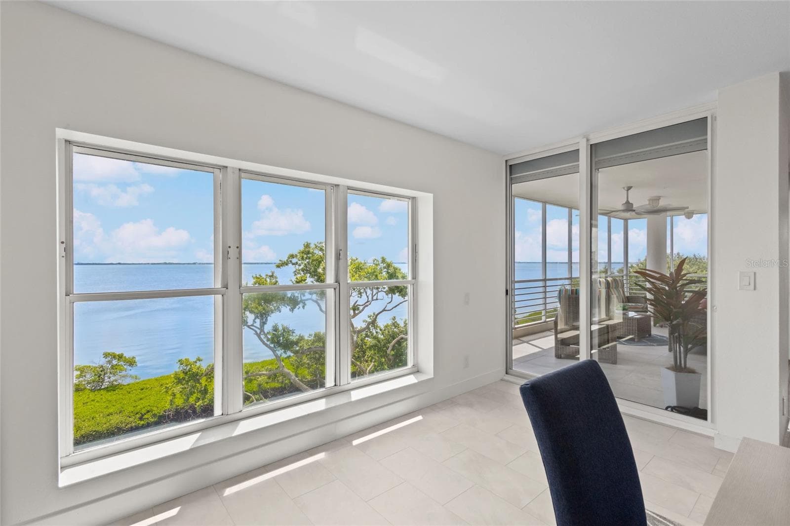 2450 HARBOURSIDE DRIVE — photo 21 of 59