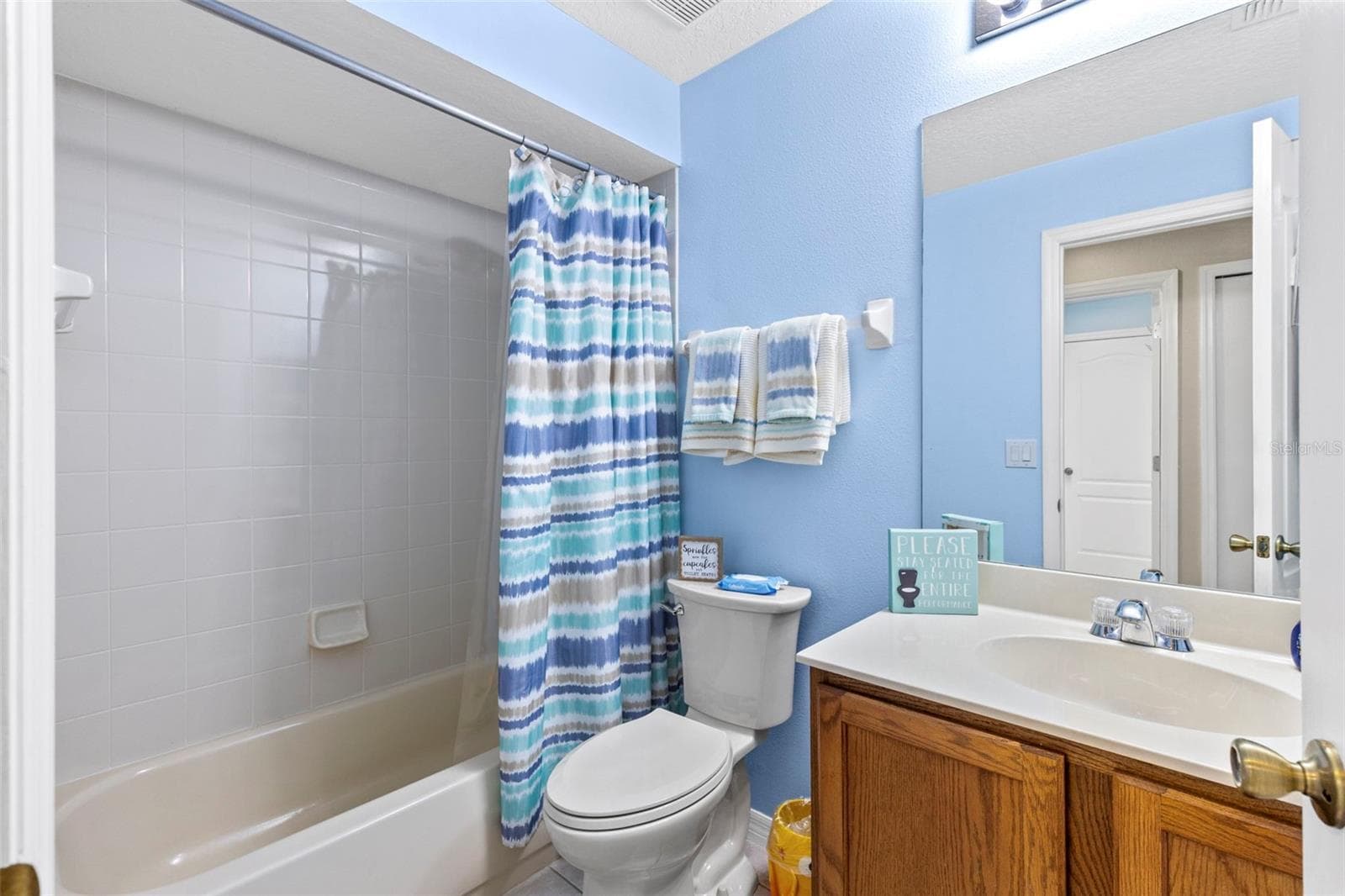 33827 TERRAGONA DRIVE — photo 16 of 32