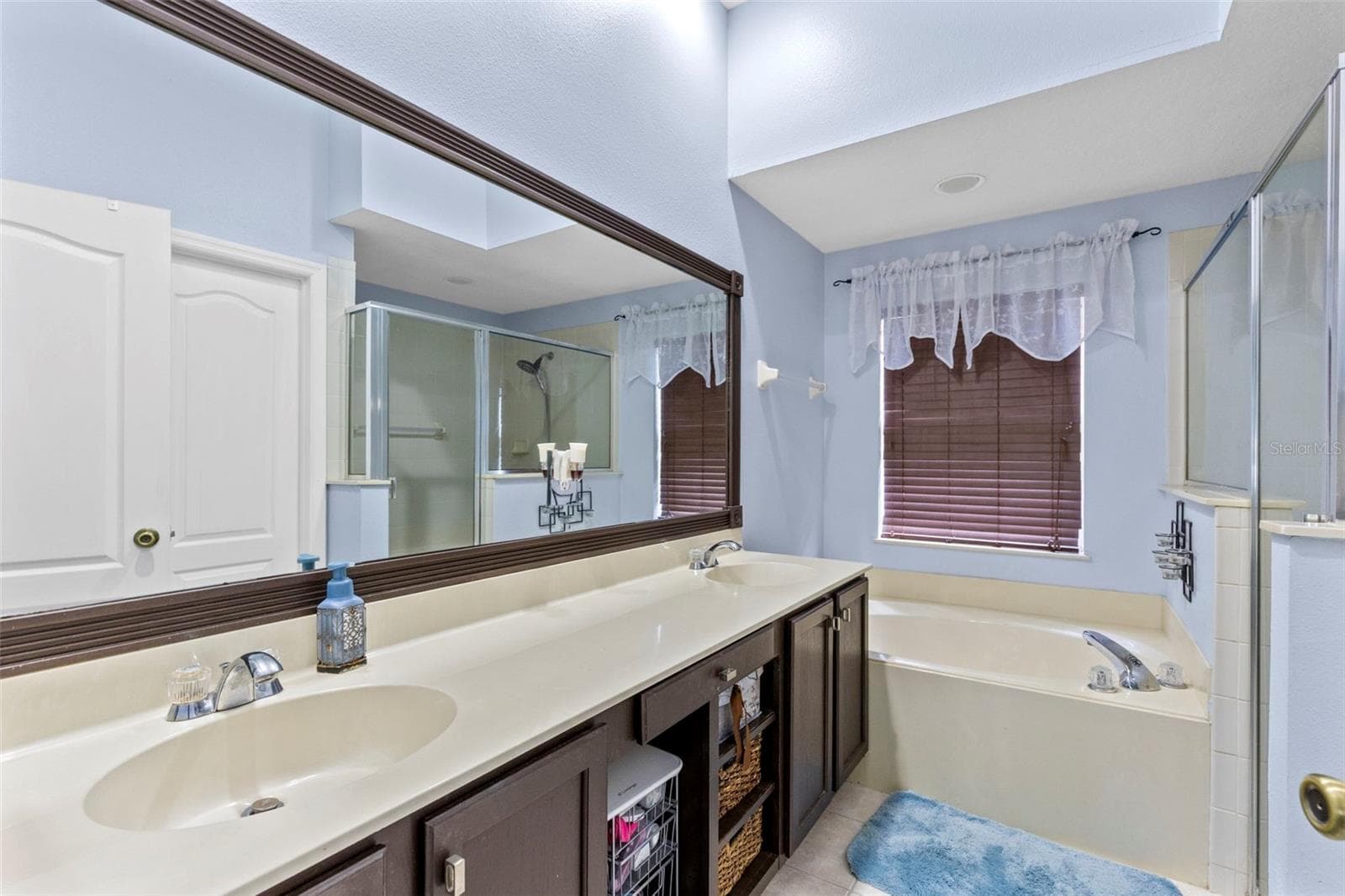 33827 TERRAGONA DRIVE — photo 14 of 32