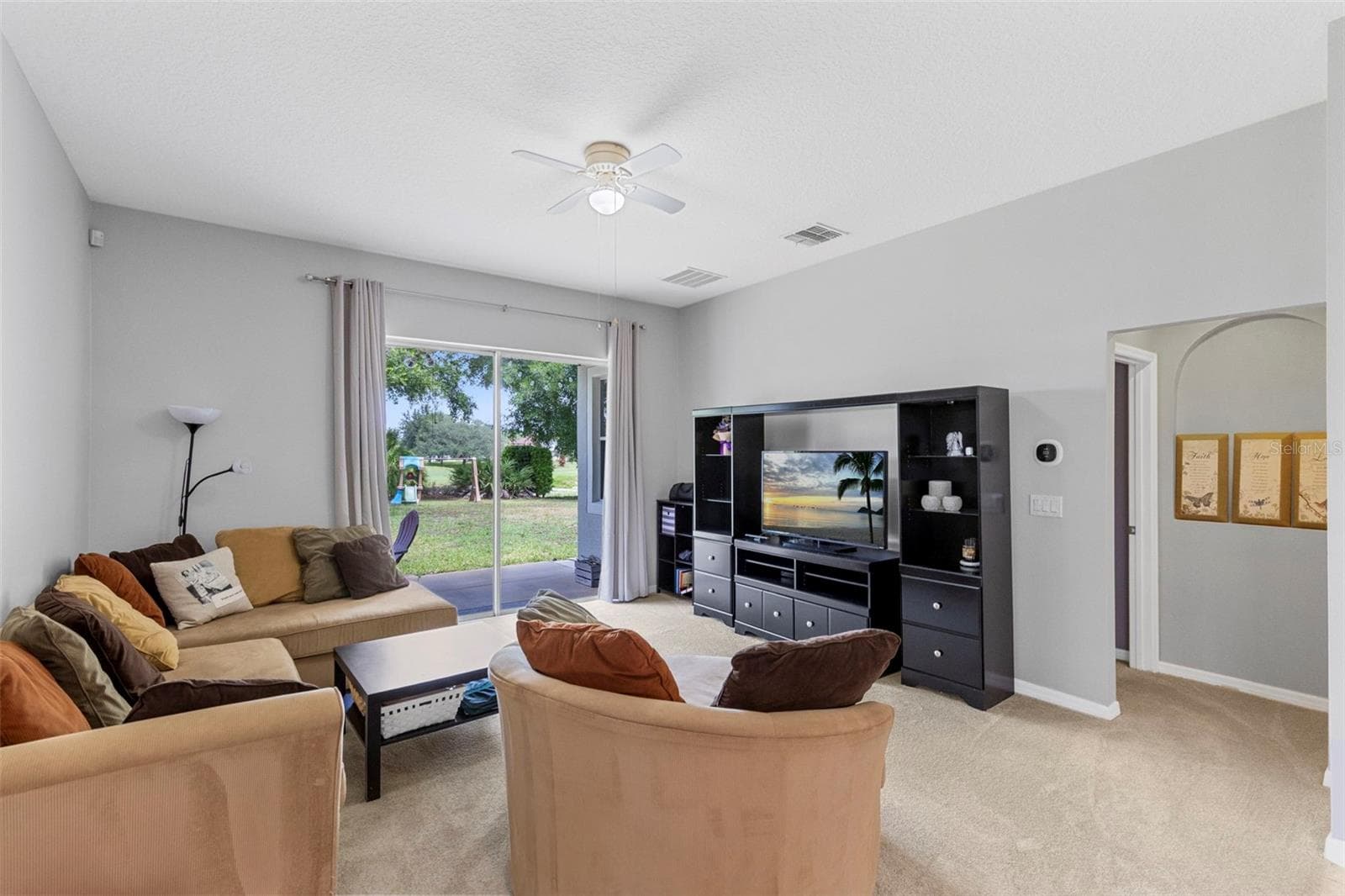 33827 TERRAGONA DRIVE — photo 10 of 32
