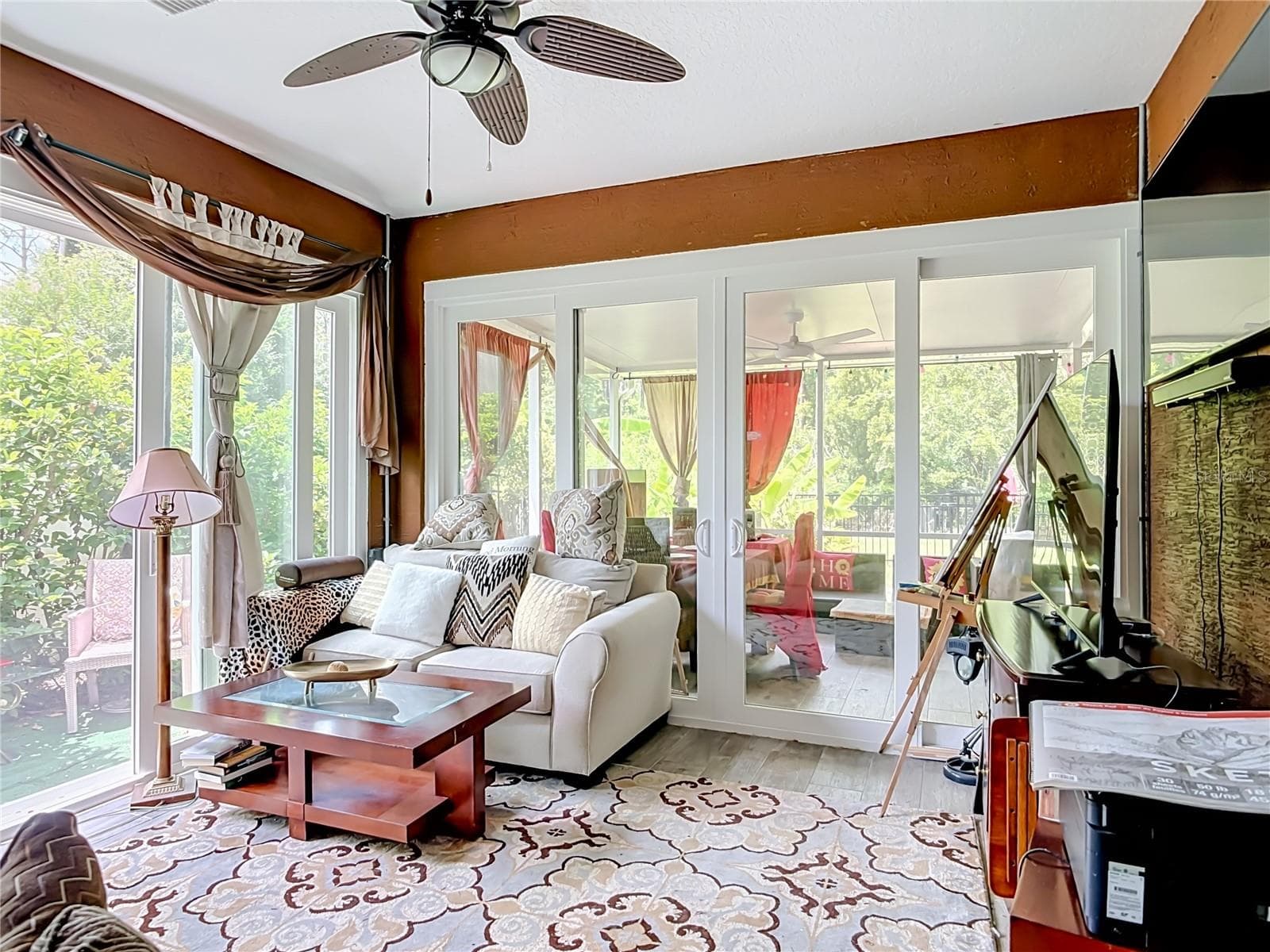 111 HUMMINGBIRD PLACE — photo 18 of 56