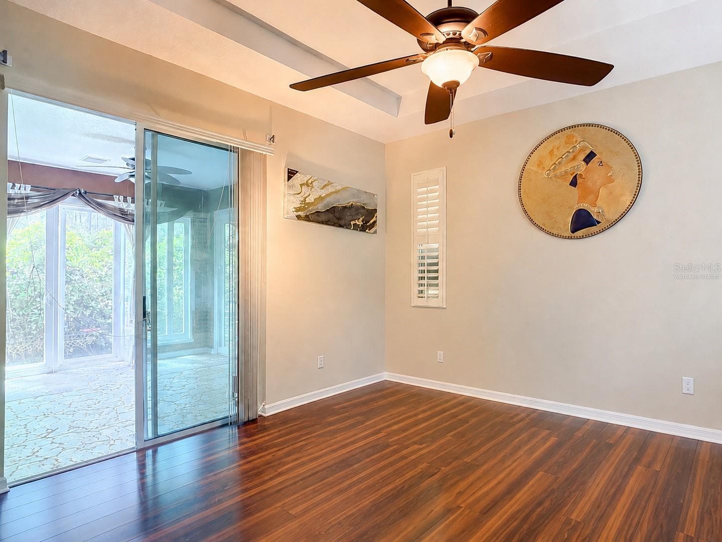 111 HUMMINGBIRD PLACE — photo 22 of 56