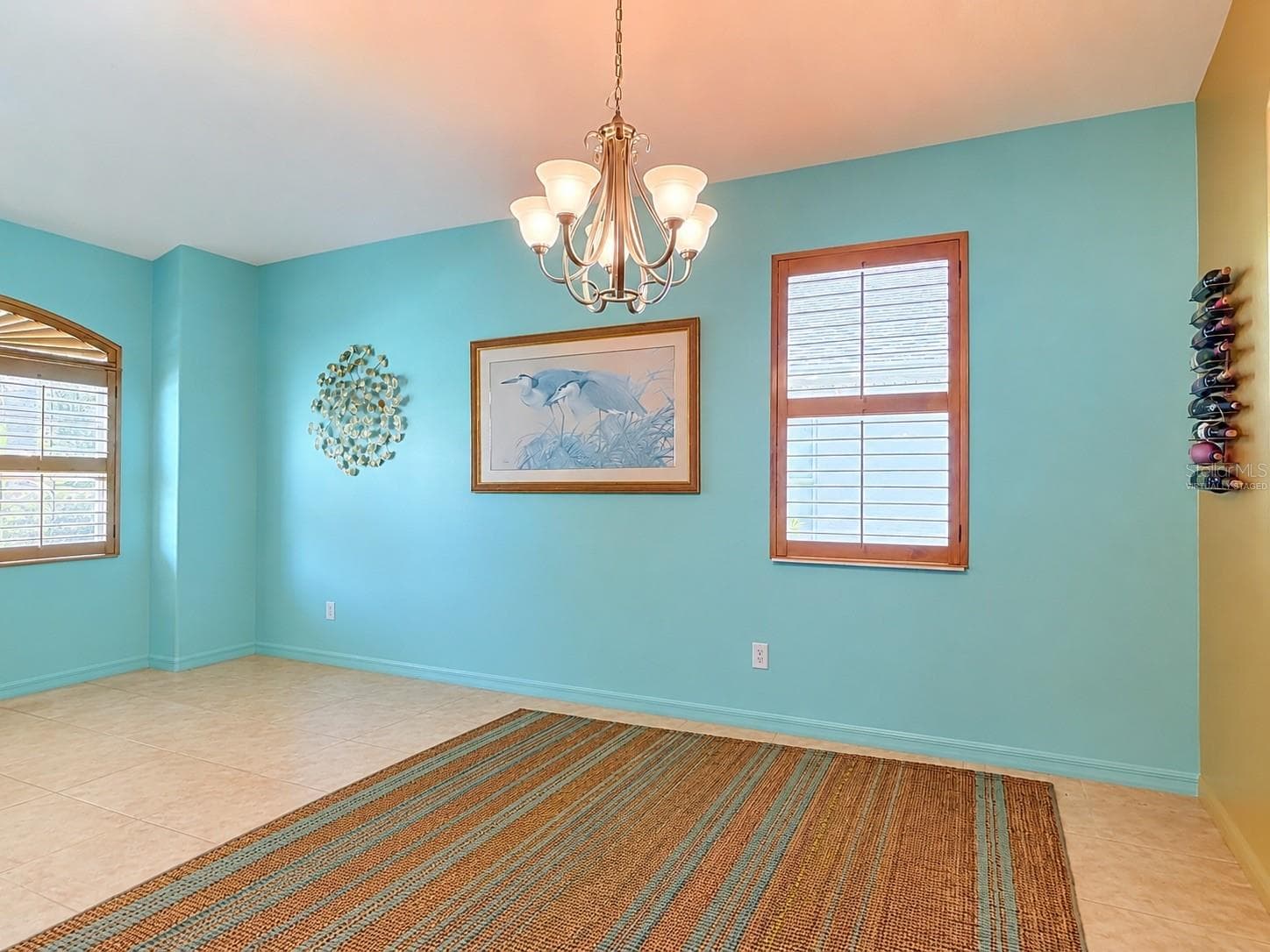 111 HUMMINGBIRD PLACE — photo 8 of 56