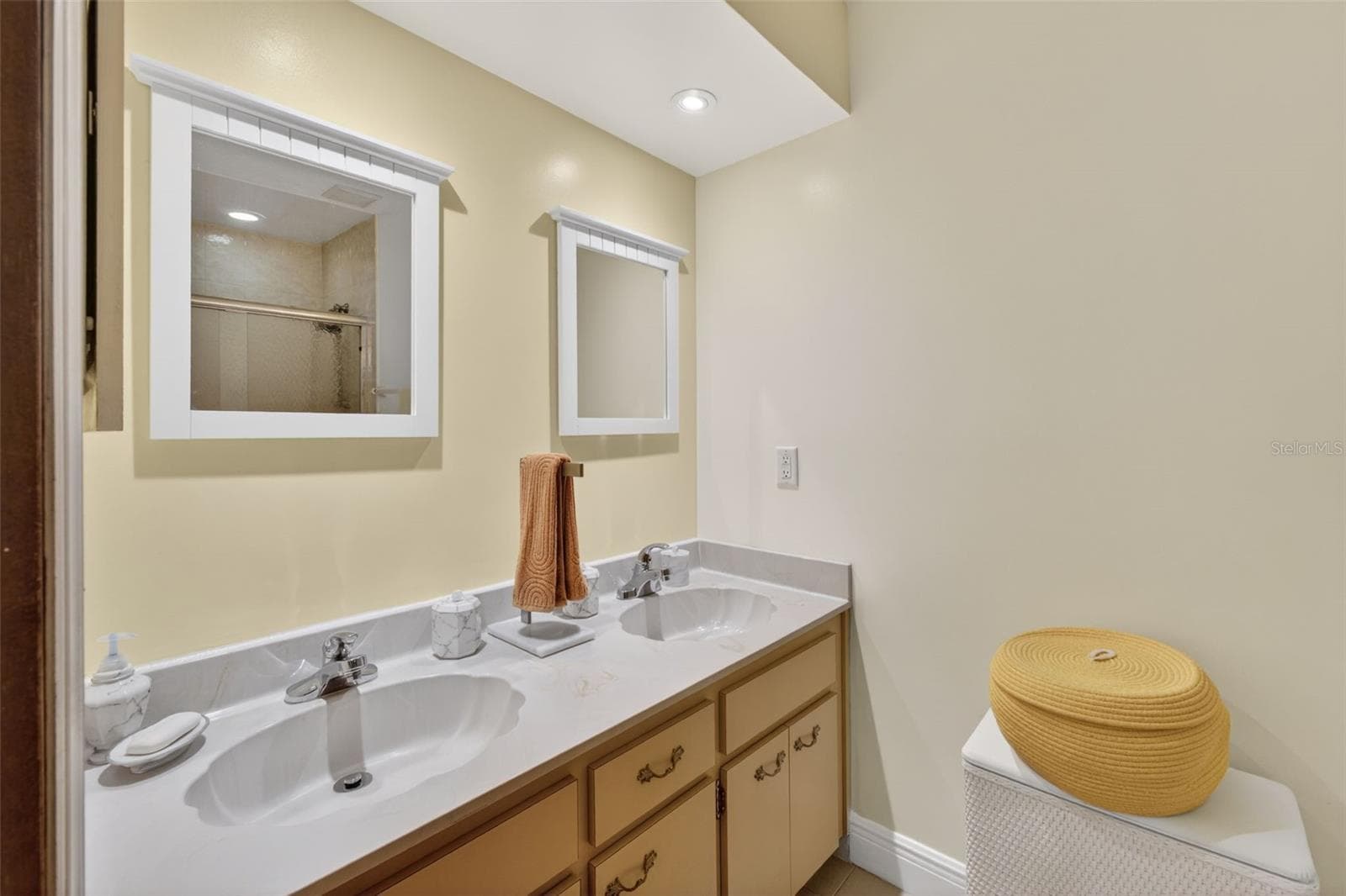1406 BIG OAK COURT — photo 47 of 79