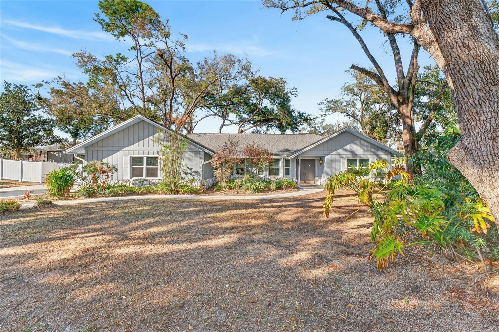 1406 BIG OAK COURT — photo 7 of 79