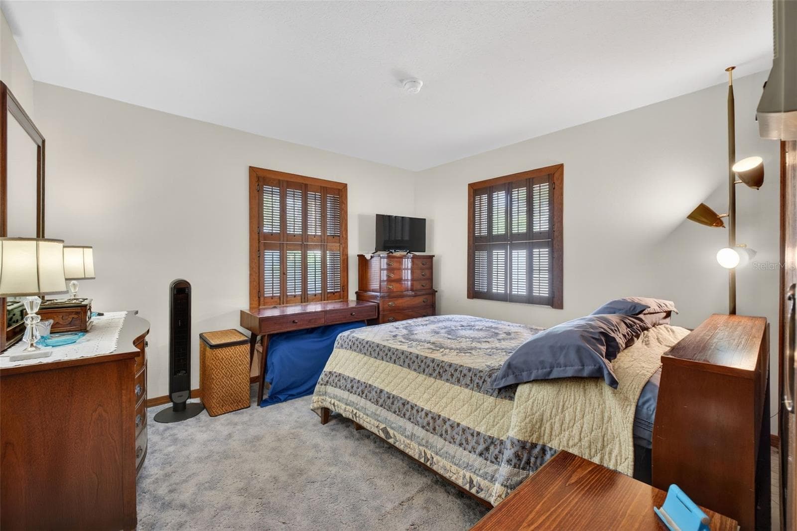 1406 BIG OAK COURT — photo 16 of 79