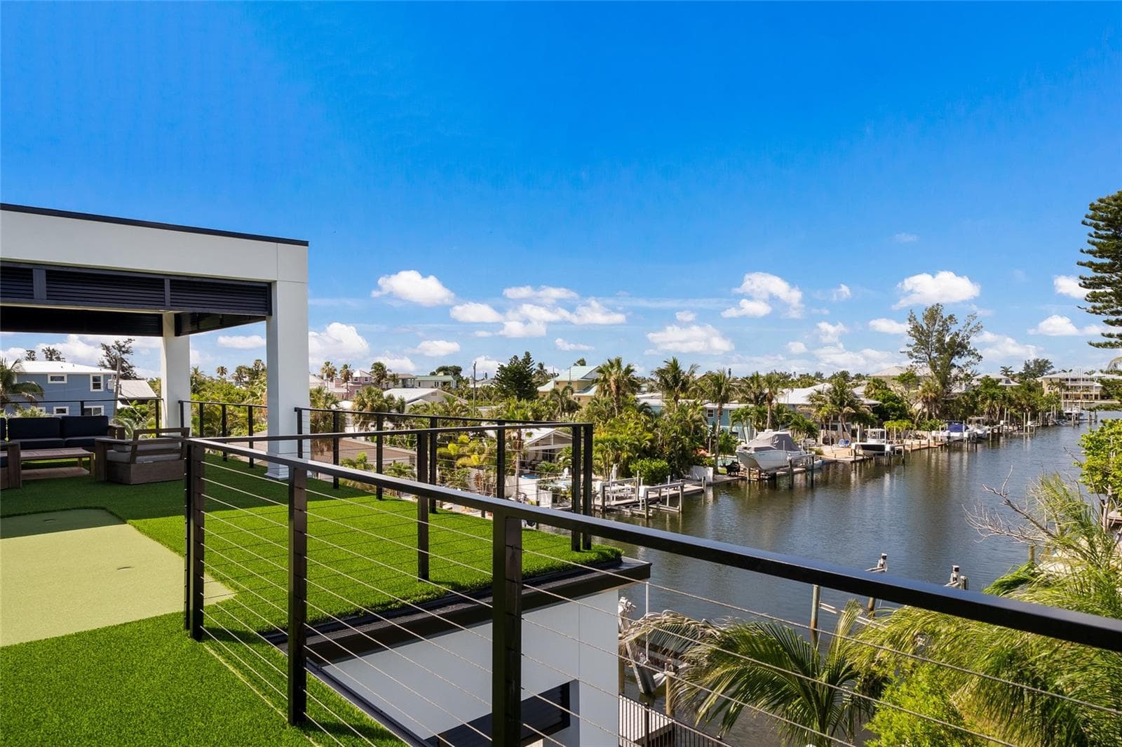 703 BAY BOULEVARD — photo 79 of 100