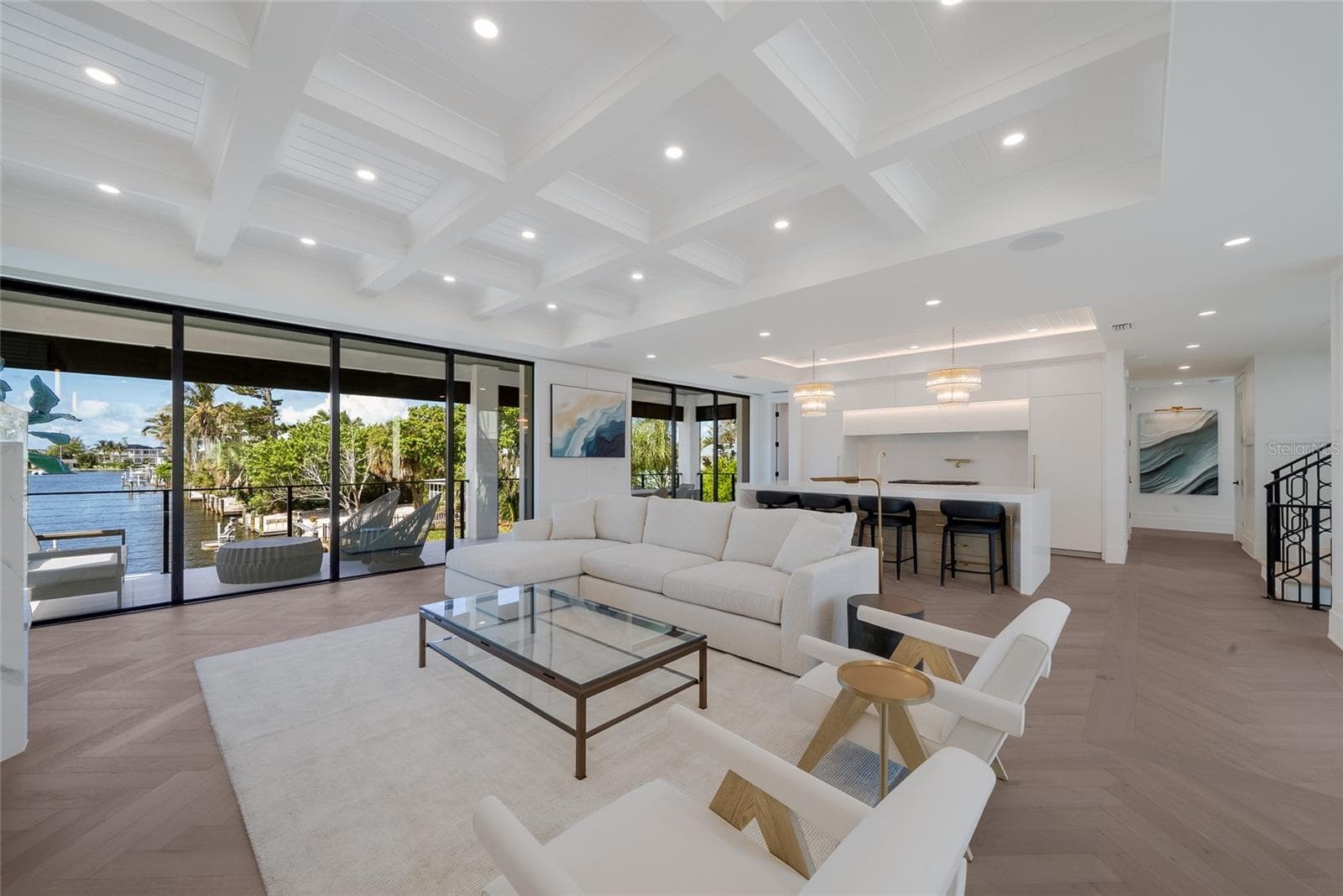 703 BAY BOULEVARD — photo 17 of 100