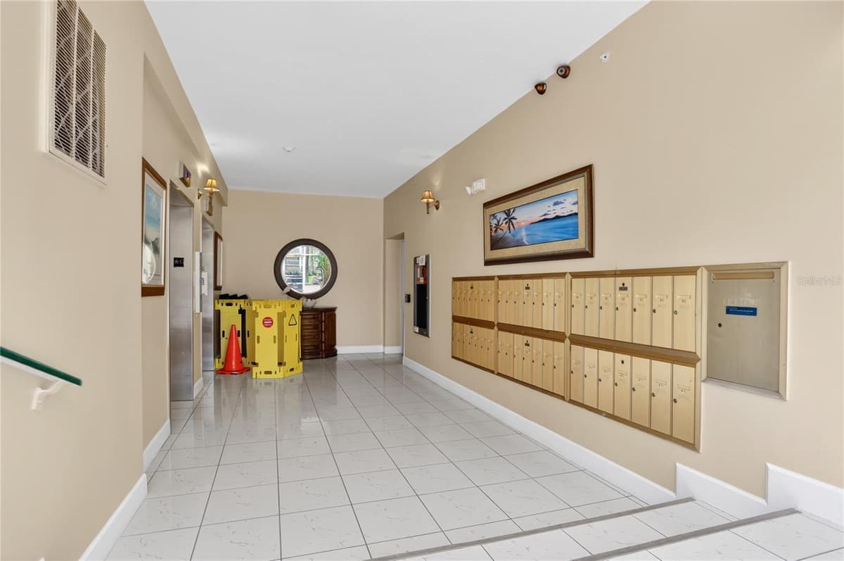 4651 ATLANTIC AVENUE — photo 41 of 49