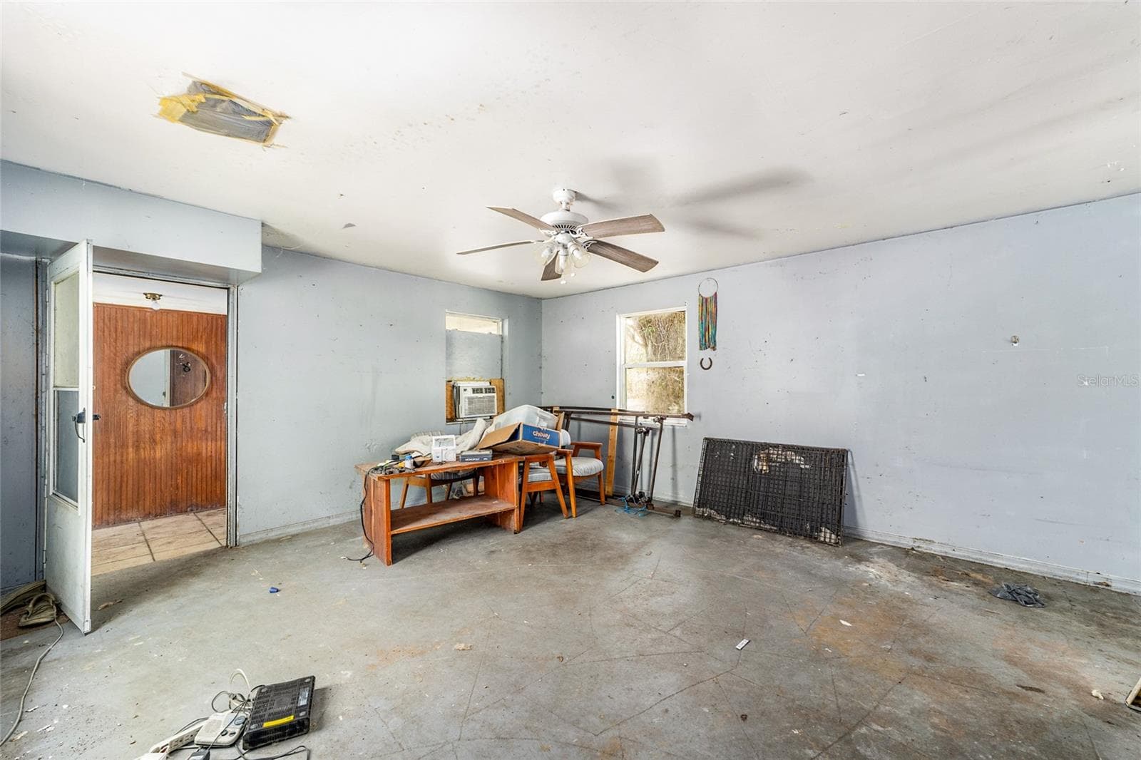 11768 GATLEN AVENUE — photo 12 of 50
