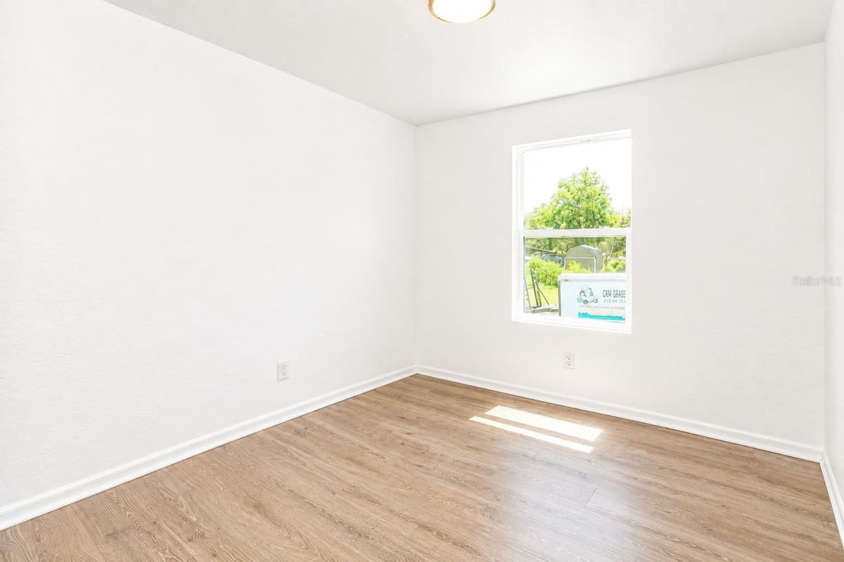 4840 CR687 — photo 7 of 10
