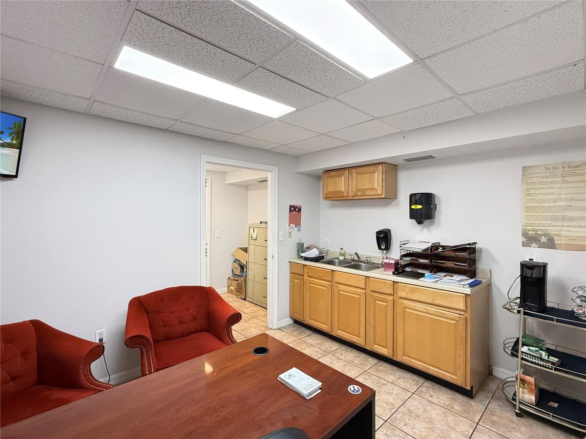 307 BASS STREET — photo 27 of 31