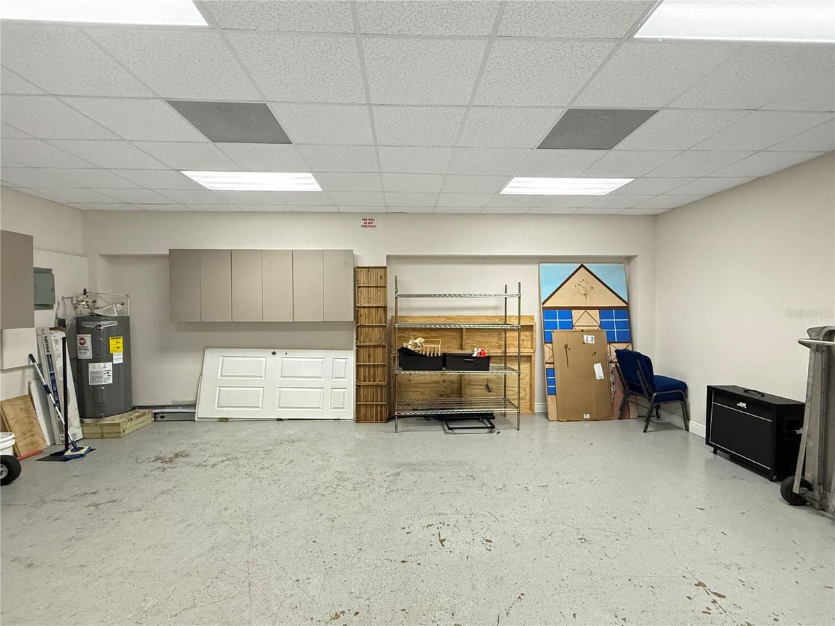 307 BASS STREET — photo 15 of 31