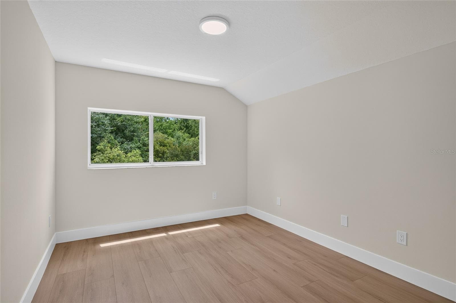 24133 DENALI COURT — photo 44 of 67