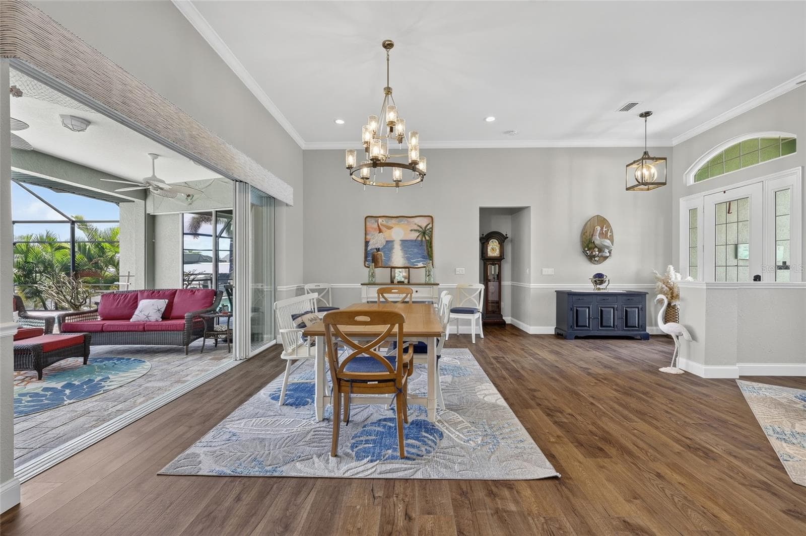 8232 ANTWERP CIRCLE — photo 12 of 54