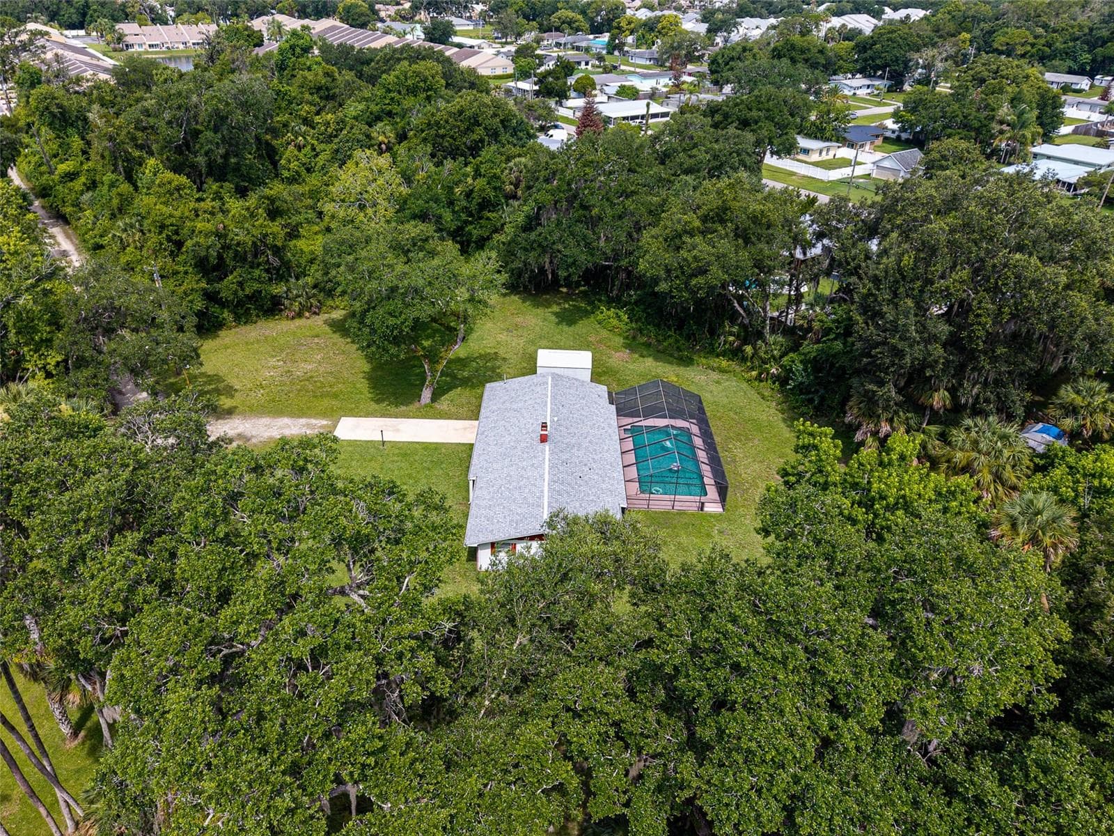 585 CORBIN PARK ROAD — photo 37 of 49