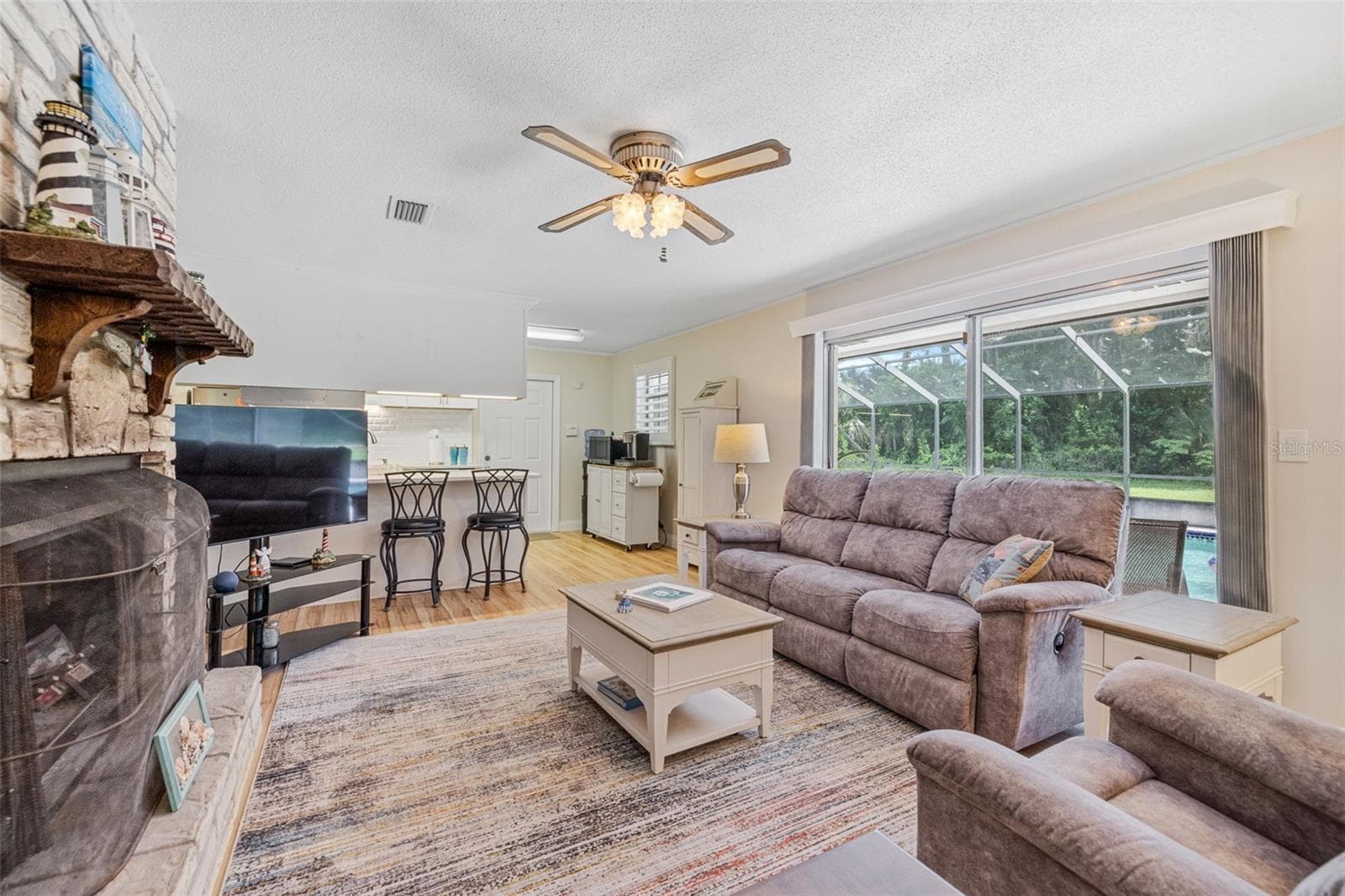 585 CORBIN PARK ROAD — photo 9 of 49