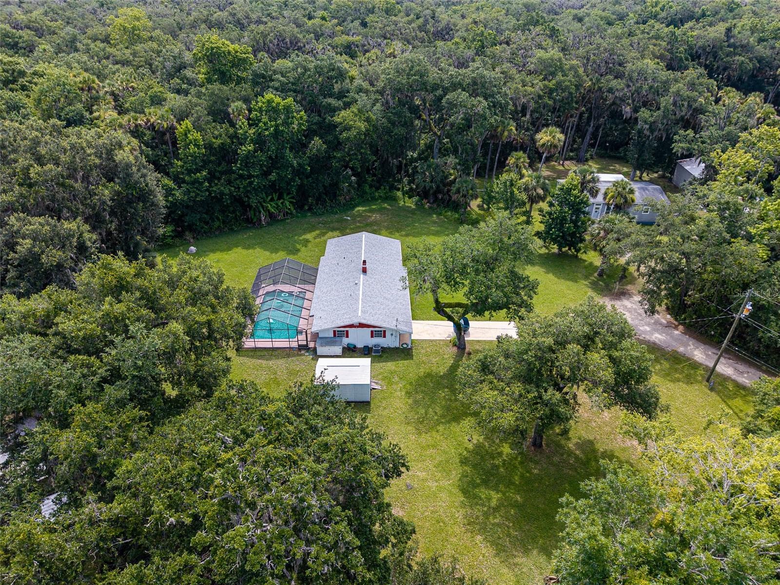 585 CORBIN PARK ROAD — photo 39 of 49