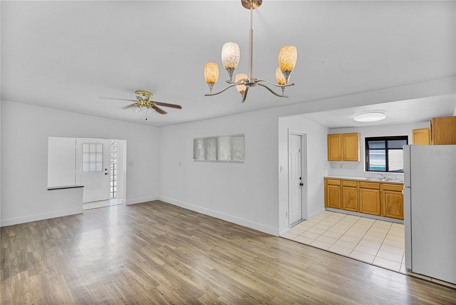 4303 ANDERSON ROAD — photo 6 of 39