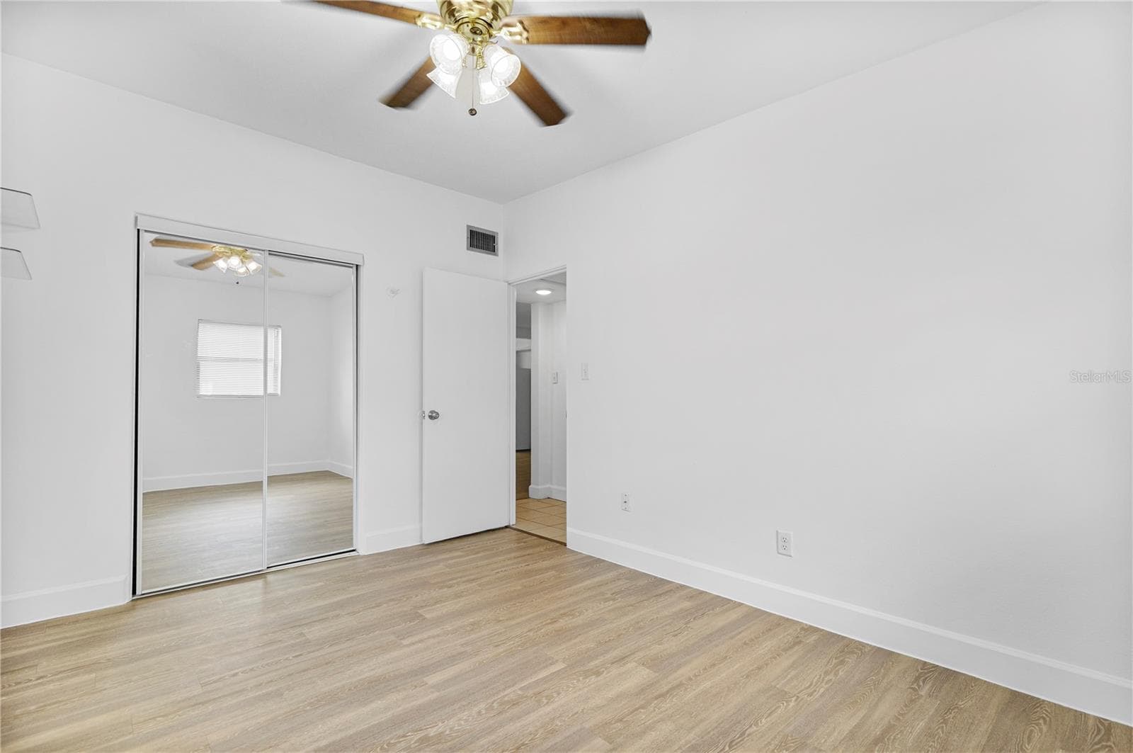 4303 ANDERSON ROAD — photo 19 of 39