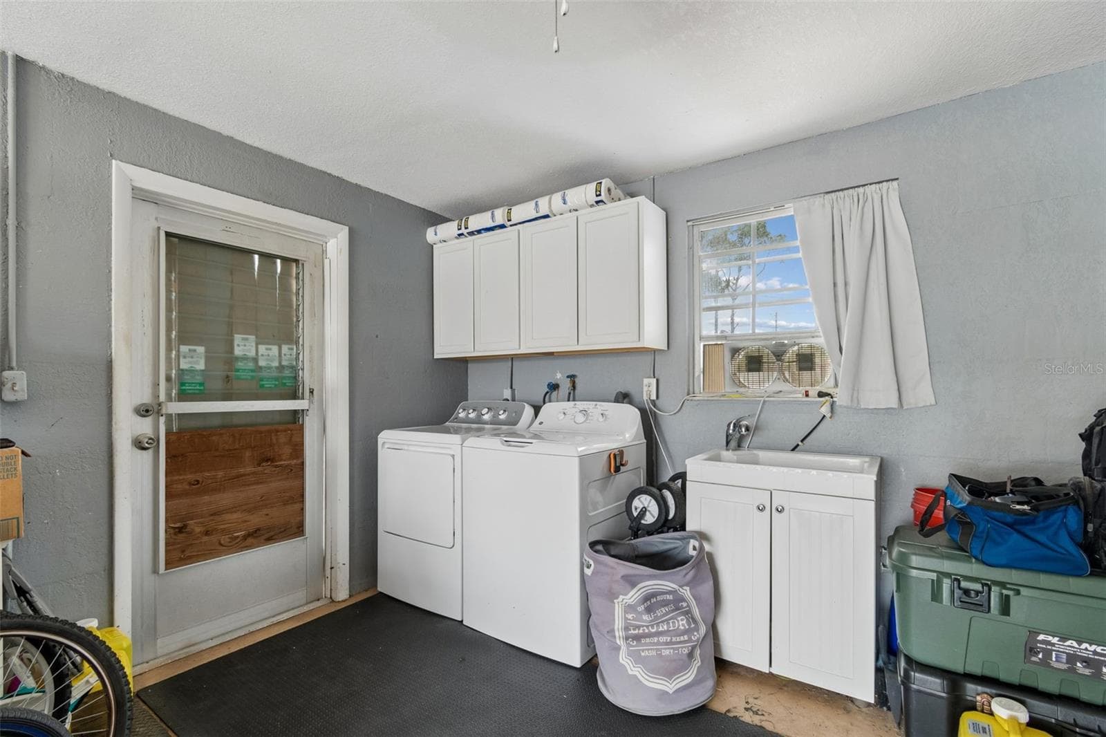 39051 12TH AVENUE — photo 33 of 49