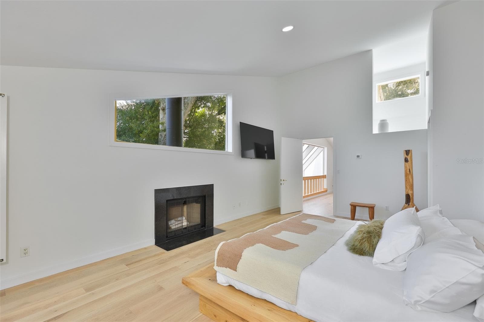 3148 AUTUMN DRIVE — photo 19 of 64