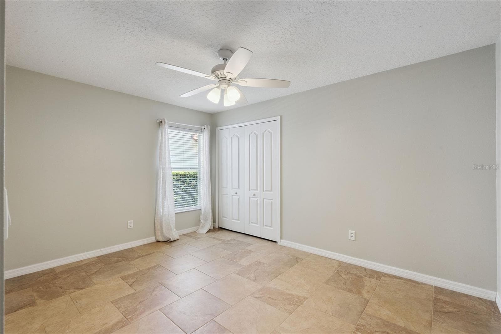 14975 FAVERSHAM CIRCLE — photo 30 of 54