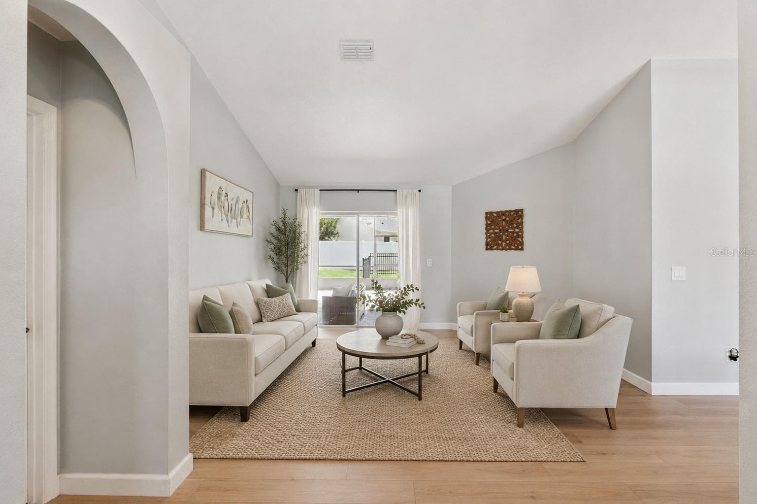 14975 FAVERSHAM CIRCLE — photo 7 of 54