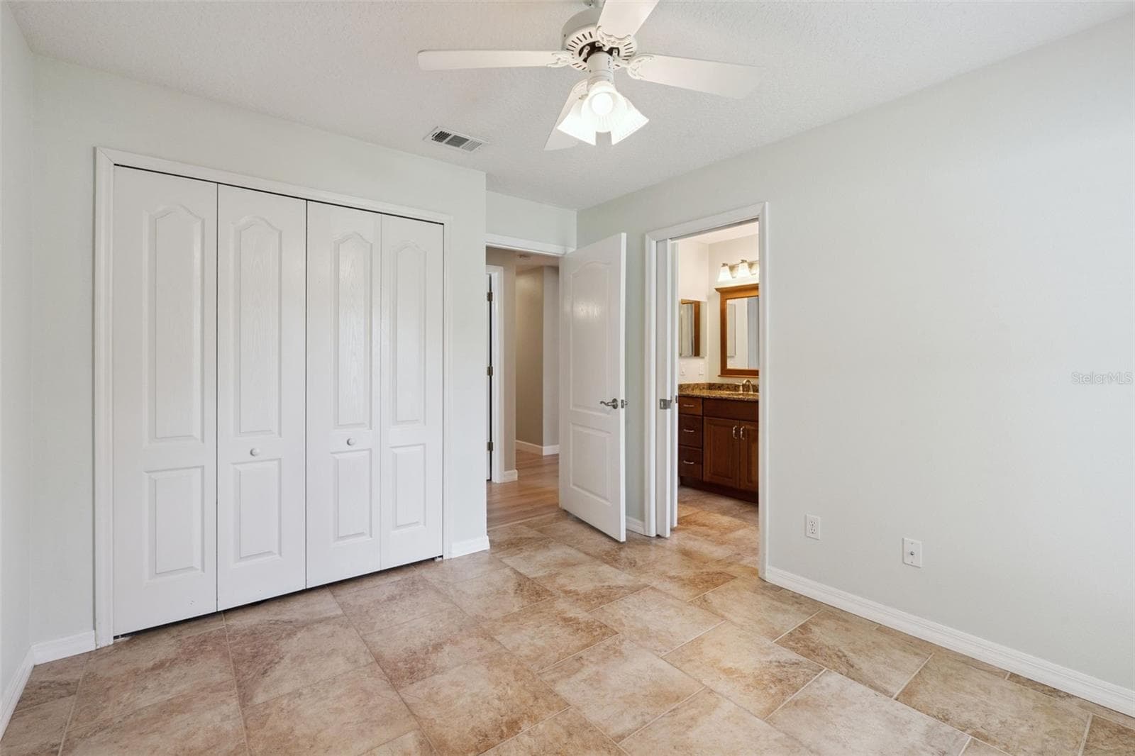14975 FAVERSHAM CIRCLE — photo 35 of 54