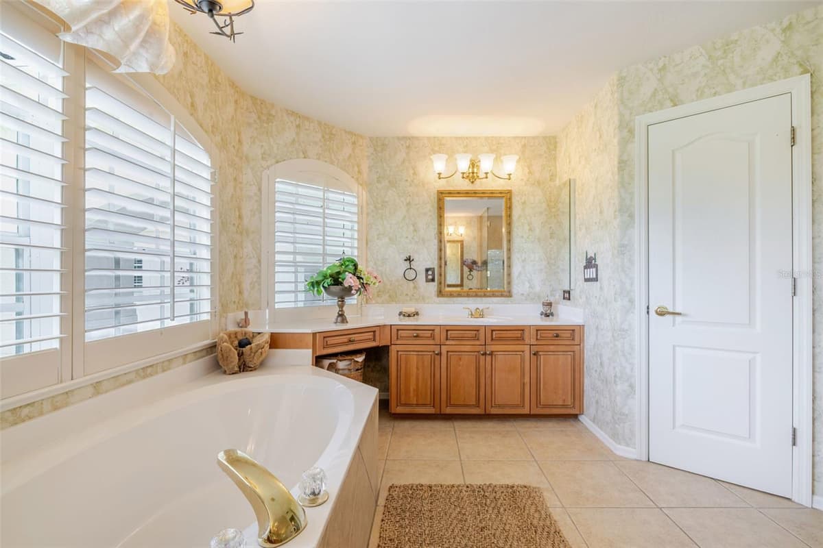 13881 BLENHEIM TRAIL ROAD — photo 40 of 75