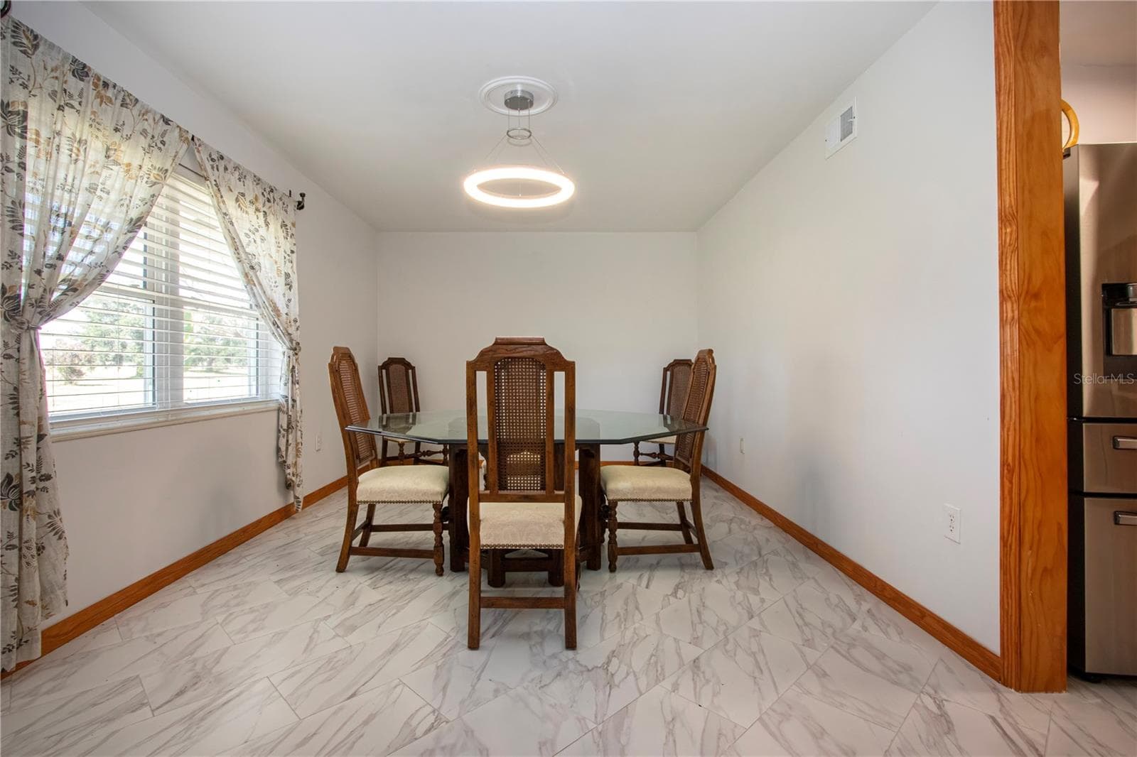 624 LA JOLLA AVENUE — photo 22 of 61